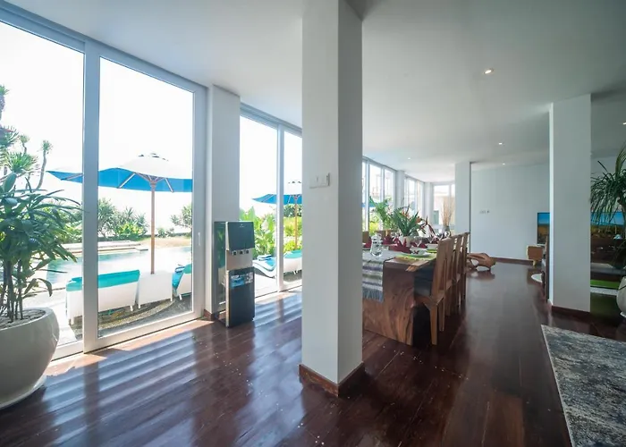 Villa Suzuki Beachfront Ketewel